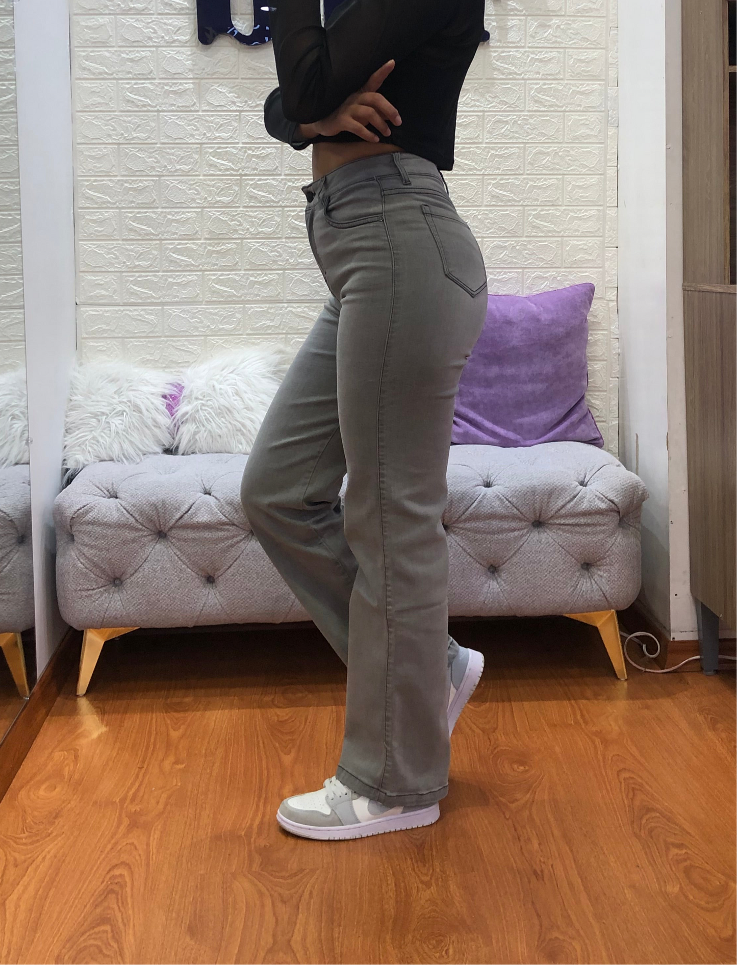 Jean Recto de 1 botón Gris